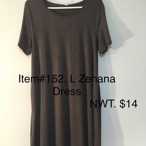 Item# 152. NWT. Size LARGE Zenana dress with pockets